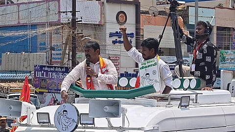 “தேதி குறித்து கள் இறக்குவேன்; என்னை சுடுங்கள் பார்க்கலாம்...” - சீமான் சவால்