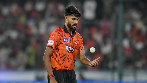 பிரஃபுல் ஹிஞ்ச்