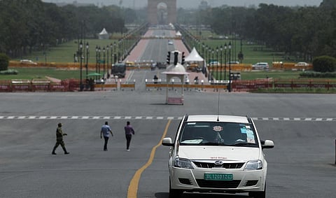 டெல்லி மின்னூர்திக் கொள்கை: பிற மாநிலங்களுக்கும் வழிகாட்டட்டும்!