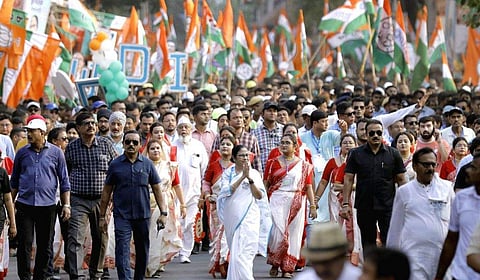 மேற்கு வங்கத் தேர்தலில் 2,926 வேட்பாளர்கள் போட்டி