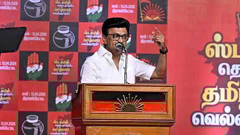 தொகுதி மறுவரையறை மசோதாவுக்கு எதிர்ப்பு: தமிழகம் முழுவதும் இன்று திமுக கருப்புக் கொடி ஆர்ப்பாட்டம்