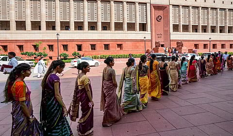 மகளிர் இடஒதுக்கீட்டை நியாயமாக செயல்படுத்துவது எப்படி?