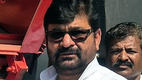 பாஜக பஞ்சாயத்து உறுப்பினர் கொலை வழக்கில் கர்நாடக காங். எம்எல்ஏவுக்கு ஆயுள் தண்டனை