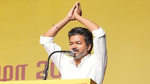 விவாகரத்து வழக்கு விசாரணையில் ஆன்லைன் மூலம் ஆஜராக விஜய் சார்பில் மனு