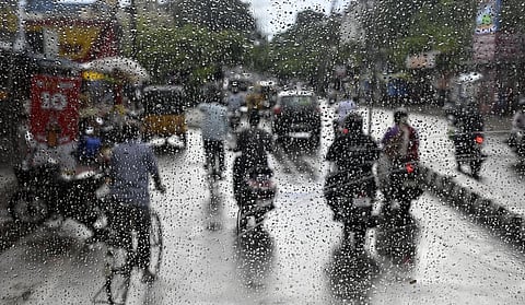 டெல்டா, தென் கடலோர மாவட்டங்களில் இன்றுமுதல் 26-ம் தேதி வரை மழை பெய்ய வாய்ப்பு