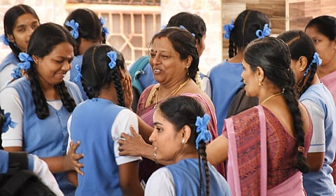 வெயில் தாக்கம்: புதுச்சேரி, காரைக்காலில் ஏப்.27 முதல் பள்ளிகளுக்கு கோடை விடுமுறை