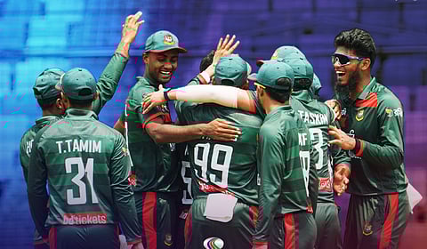 வங்கதேச அணிக்கு 10 சதவீதம் அபராதம்