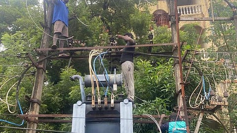 மின் தளவாடங்களில் பழுதை 30 நிமிடத்தில் சரி செய்ய வேண்டும்: பொறியாளர்களுக்கு அறிவுறுத்தல்