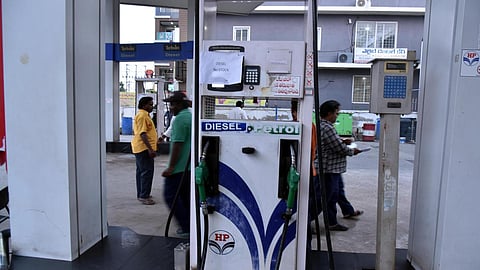ஆந்திராவில் பெட்ரோல், டீசல் தட்டுப்பாடு