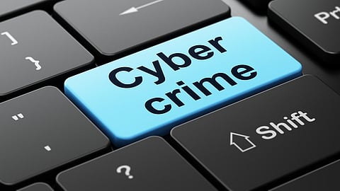 மும்பை: காஸ் இணைப்பு துண்டிப்பதாக ரூ.2.7 கோடி ஏமாற்றிய கும்பல்