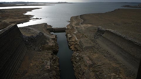 காவிரி மேலாண்மை ஆணைய கூட்டத்தை தள்ளிவைக்க வேண்டும்: அரசியல் கட்சி தலைவர்கள் வலியுறுத்தல்