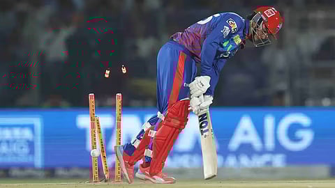 ஐபிஎல் கிரிக்கெட்டில் மிக குறைந்த ரன்களில் ஆல் அவுட்டான 5 அணிகள்: முதலிடத்தில் ஆர்சிபி