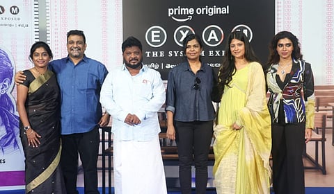 போட்டி தேர்வுகளில் நடக்கும் முறைகேடுகளைப் பேசும் வெப் தொடர்