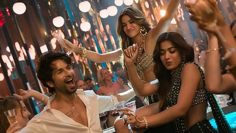 Shahid Kapoor, Kriti Sanon and Rashmika Mandanna in 'Cocktail 2'