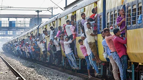 A Lifeline That Kills: The Unforgivable Cost Of Mumbai’s Daily Commute