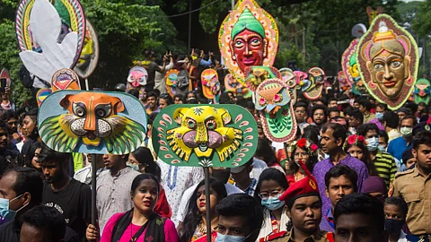 To profile Bengalis by dialect or to divide the community into 'Indian' and 'Bangladeshi' is to deny the very history that made Bengal and Bengalis.