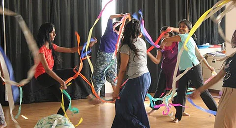 Image Source: http://www.tarshi.net/inplainspeak/i-column-finding-your-feet-journeys-within-dance-movement-therapy/