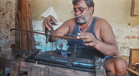 A Film Project On The Banarasee Saree Weaving Craftsmen Of Mubarakpur 