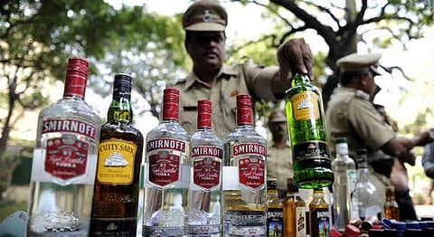 Alcohol Laws In Maharashtra & Everything You Need To Know About them