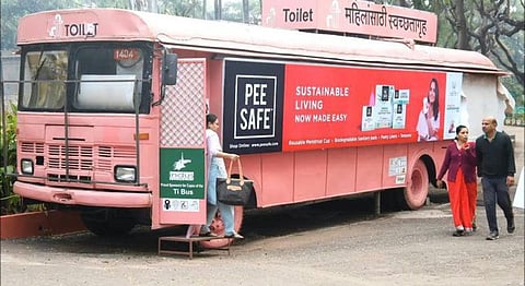 Washroom-On-Wheels in Pune Uses Refurbished Buses To Provide Safe Sanitation To Women