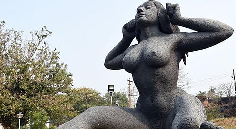 Modesty,Nudity & Male Gaze: India’s Tallest Nude Woman Statue Outside A Temple 