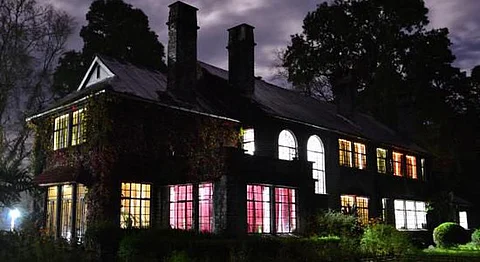 Spend A Night In This Haunted Scottish Mansion In West Bengal