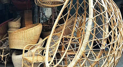 Oshiwara Furniture Market