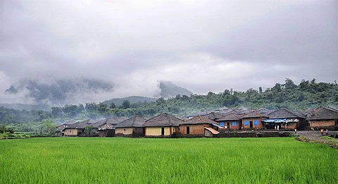 This Quaint Village Outside Mumbai Makes For A Perfect Rainy Day Getaway