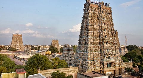 200 Madurai Girls Learn How to Develop Mobile Apps