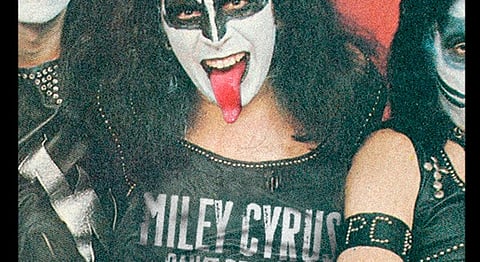 Kiss Meets Miley Cyrus: The Reversed Music Icons Fandom Project