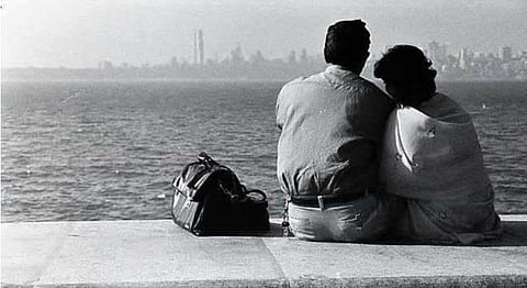 The Results Of This Valentine's Day Survey In India Are Revealing