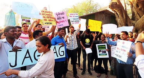 Watch: Mumbaikars Demonstrate In Support Of Vemula, JNU & Soni Sori