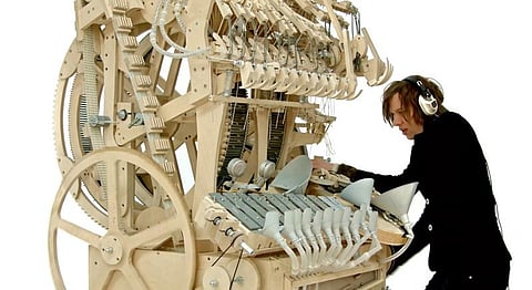 Introducing The Most Fascinating New 2000-Marble Instrument, Made By A Swedish Genius