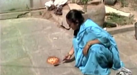 Telangana Heat Wave: Woman Cooks Eggs On Searing-Hot Floor 