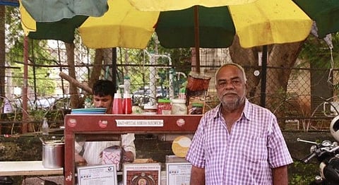 Raju’s Iconic Samosa Sandwich - A Mumbai Street Food Favourite