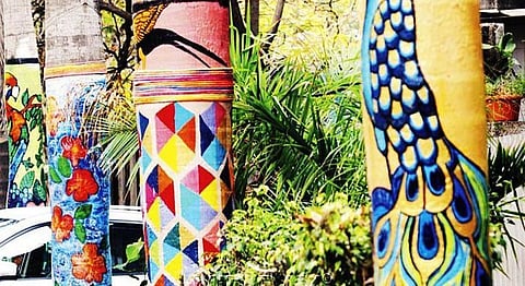 In Mumbai, Dead Trees Are Being Given A New Life Through Art