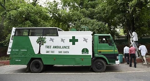 How Delhi’s Tree Ambulances Are Keeping The City Green