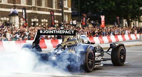 Delhi, Come Watch A Formula Car Race Your Streets With Mika Hakkinen This Weekend