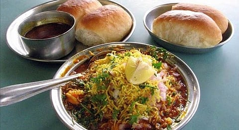 Misal Pav