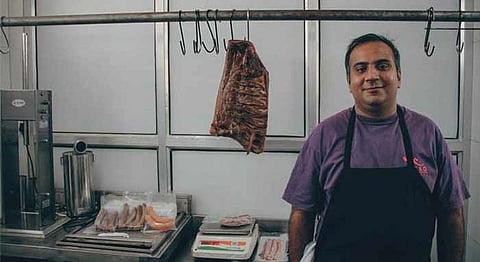 This Worli Man Knows How To Smoke His Bacon