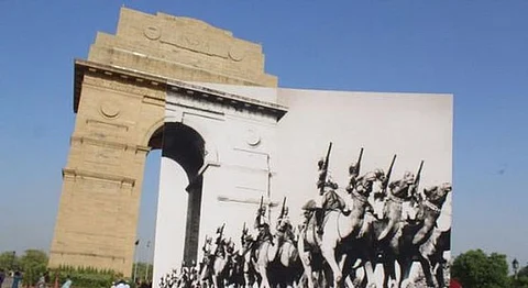 Juxtaposing Pre-Independence Delhi With Its Modern Avatar In Stunning Old Images