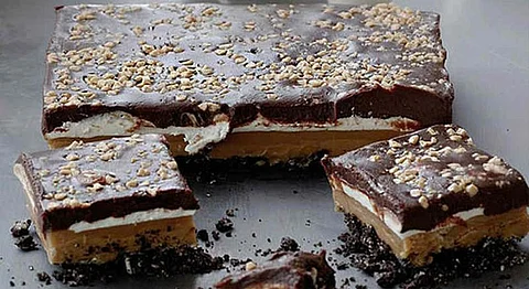 7 Fudgy Delights To Soothe You Any Time Of Year