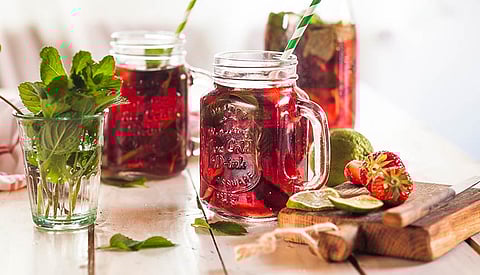 Flavanol, found in tea & berries, could help lower blood pressure