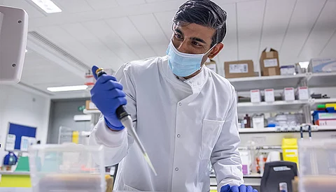 Rishi Sunak injects support for struggling sectors as UK enters new lockdown