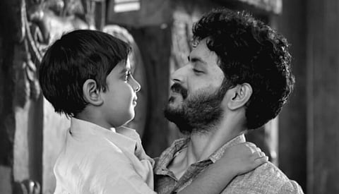 Film Review: Avijatrik (The Wanderlust of Apu)