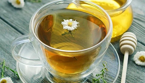 Five natural ways to help treat hay fever