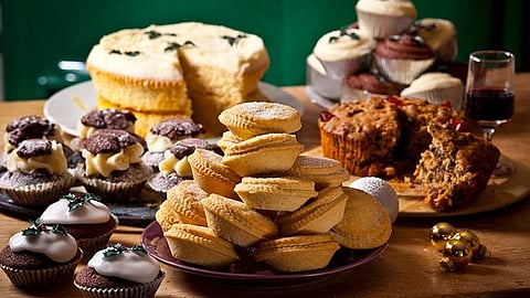 How sugary & fatty foods impact the skin