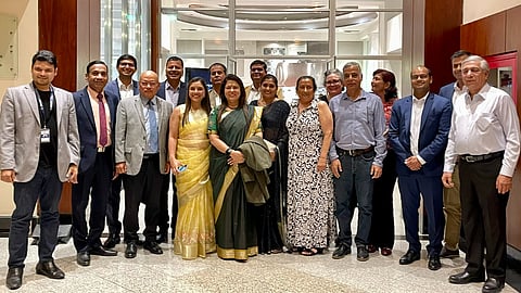 Indian Minister interacts with diaspora in Ecuador