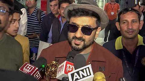 Praise pours in for Vir Das after Emmy Award win for Netflix show