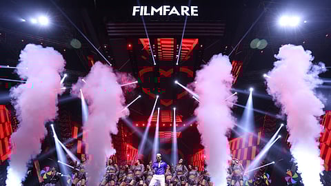 Star-studded 69th Filmfare Awards take place at Gujarat's Gandhinagar